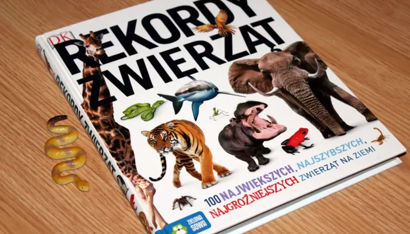 Książka "Rekordy zwierząt" z ilustracjami słonia, hipopotama, tygrysa, rekina i innych. Odkryj rekordy guinessa zwierząt!